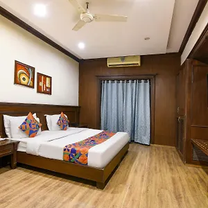Siris 18 Hotel