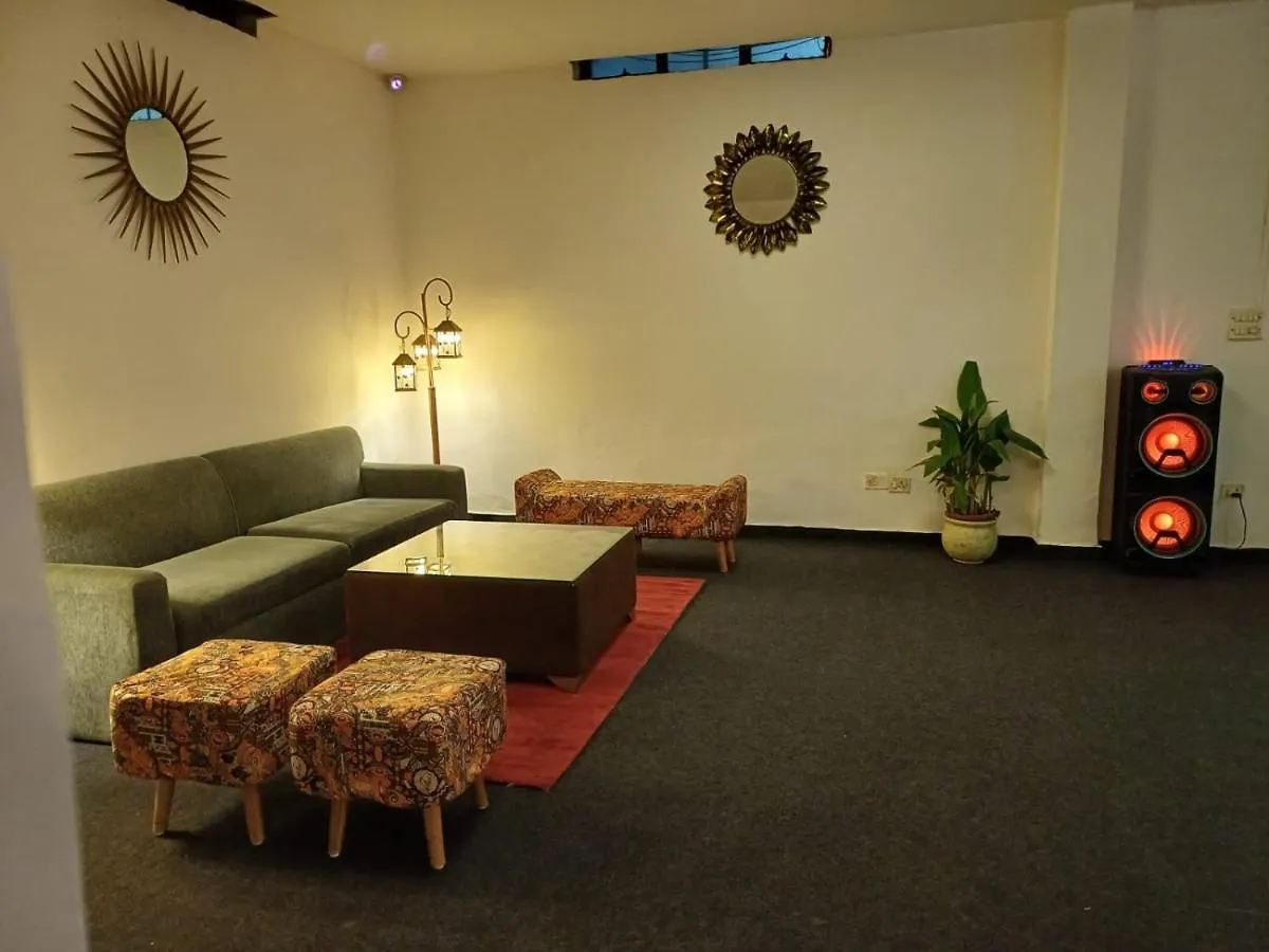 ***  Hotel Elite Sector 45 I Gurgaon Central I Couple Friendly India