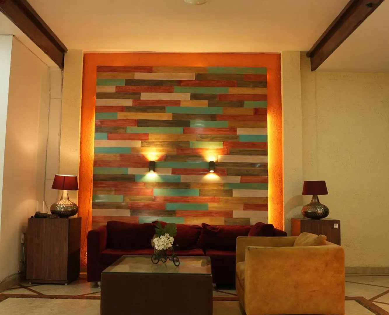 Hotel Elite Sector 45 I Gurgaon Central I Couple Friendly
